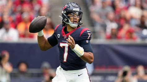 The NFL’s youth movement at quarterback reaches a new milestone
